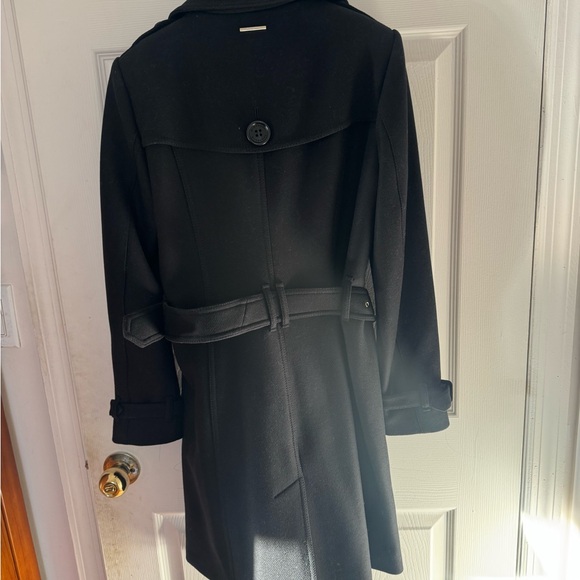 NWT Burberry Gibbsmoore funnel collar trench coat Size 4 run small. - Picture 8 of 14